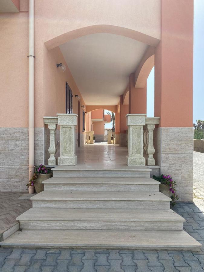 Bed and Breakfast Carrubella Santa Zita Ліката Екстер'єр фото