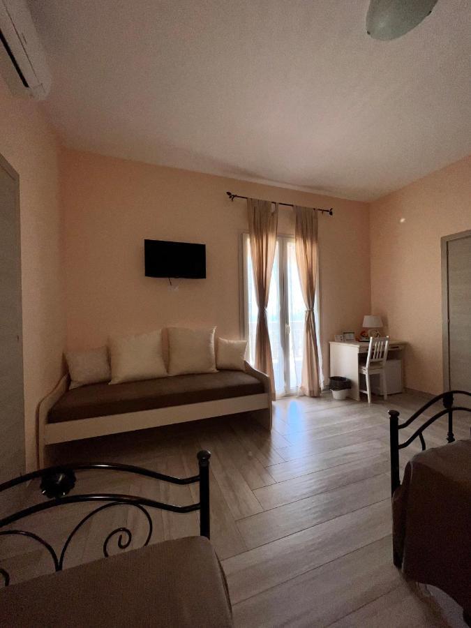 Bed and Breakfast Carrubella Santa Zita Ліката Екстер'єр фото