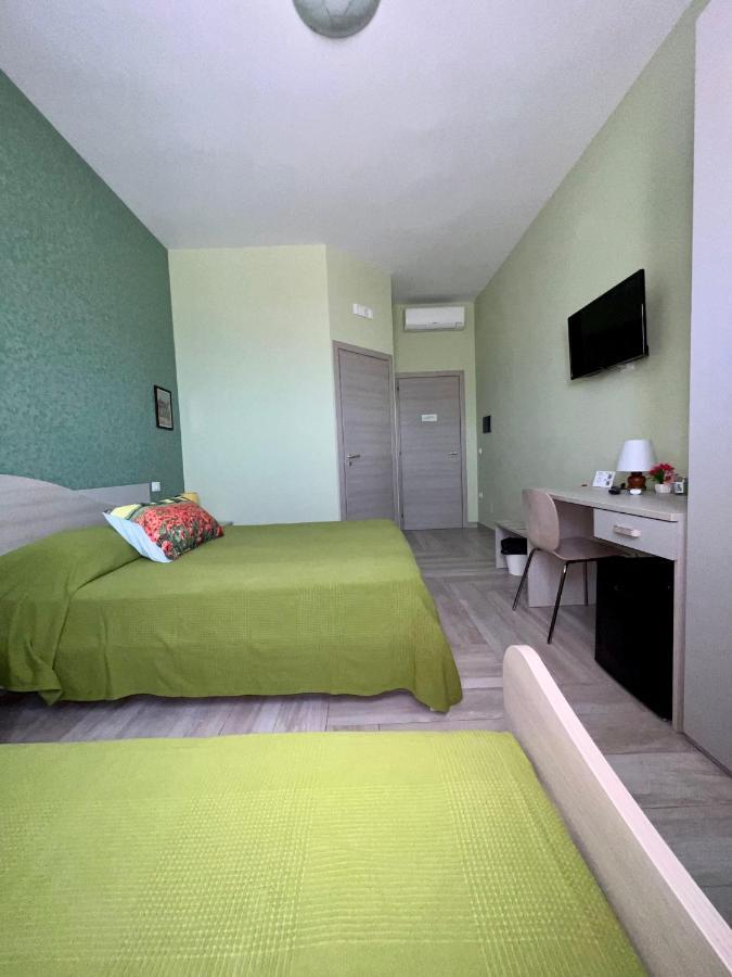 Bed and Breakfast Carrubella Santa Zita Ліката Екстер'єр фото
